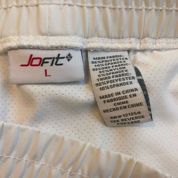 JoFit White Faux Wrap Active/Tennis/Golf Shorts - Picture 4 of 8